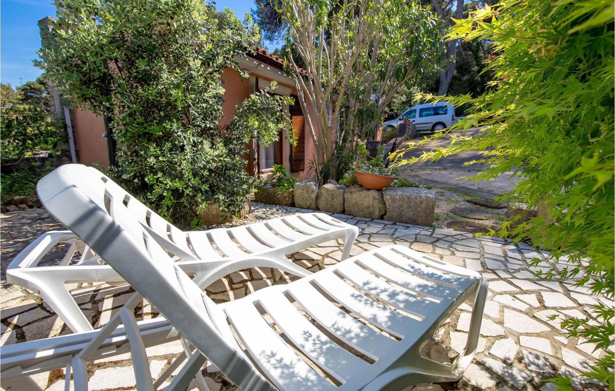 Awesome Home In Veli Losinj Veli Lošinj Exterior foto